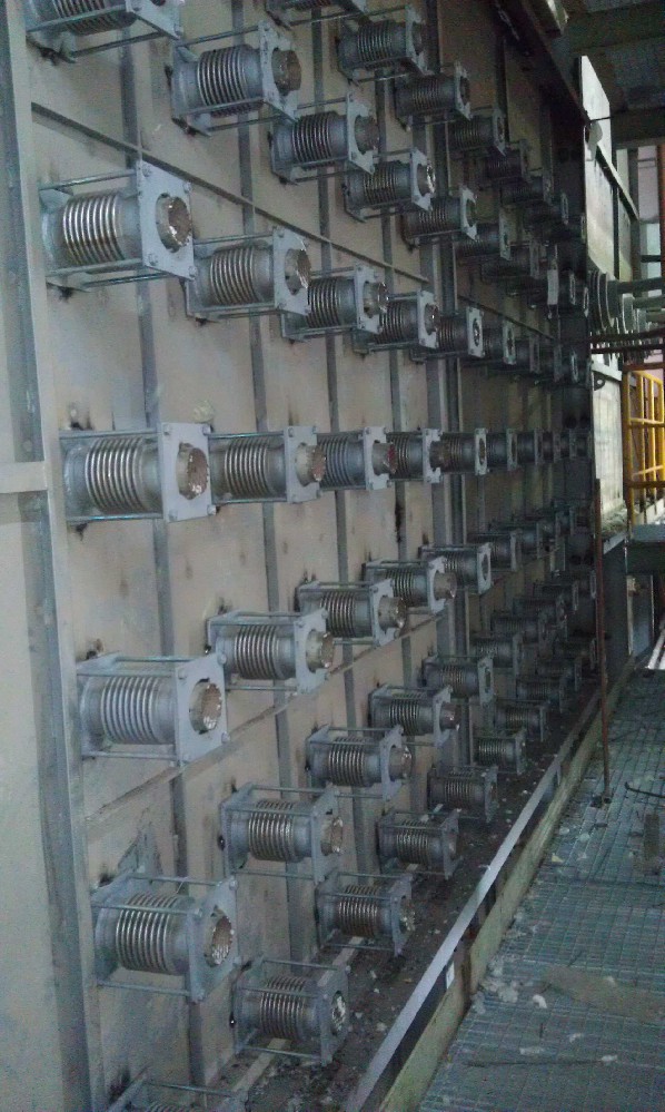 沙鋼1420冷軋爐體及工藝管線波紋管補(bǔ)償器安裝完畢