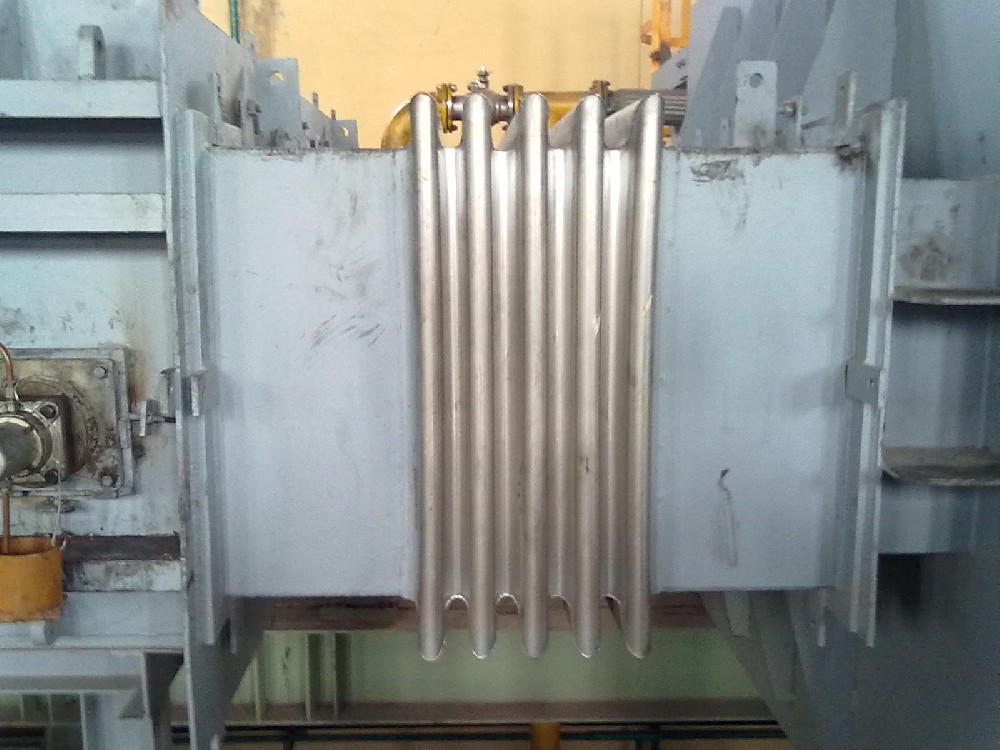 爐體高溫矩形膨脹節